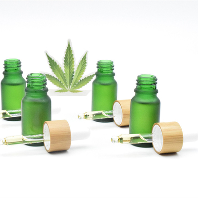 Liquido giallo di fonte sativa dell'olio 30ml 5%-30% di tintura di controllo CBD di dolore